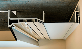 Монтаж универсального карниза ПК-5 со скрытой нишей